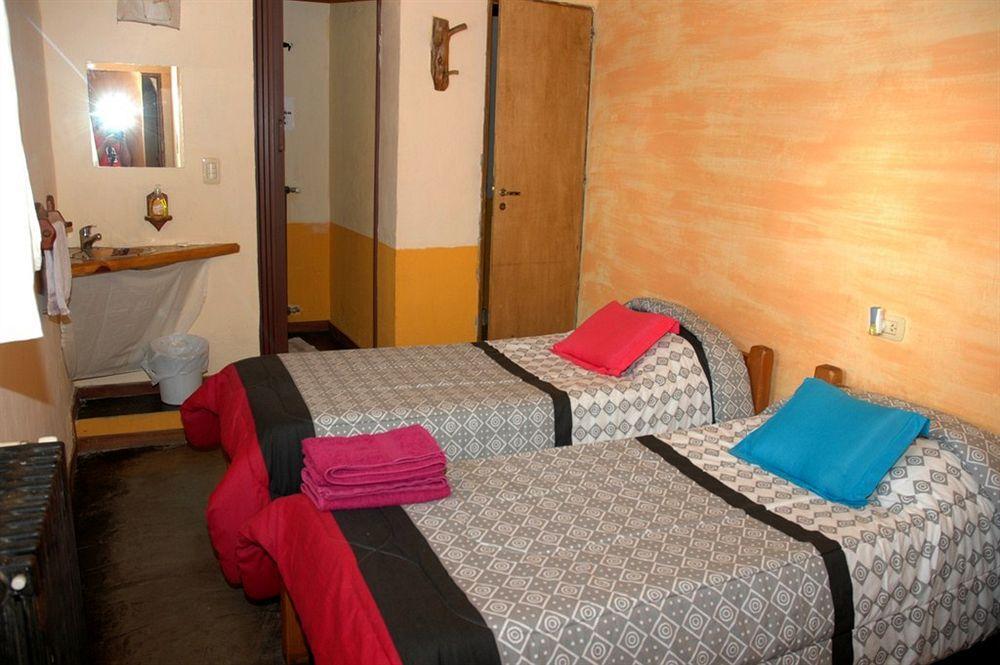 Casa Pueblo Hostel Мендоса Екстер'єр фото