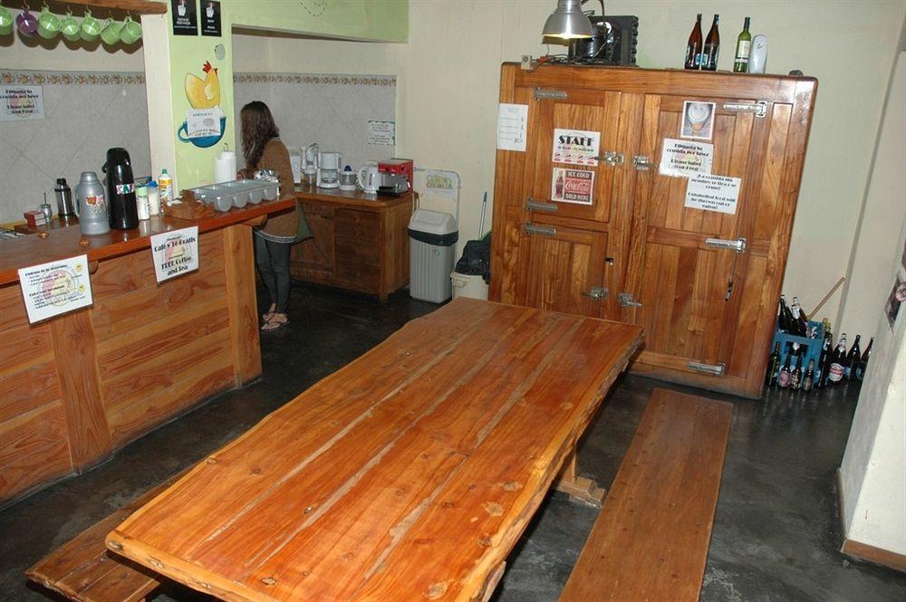 Casa Pueblo Hostel Мендоса Екстер'єр фото